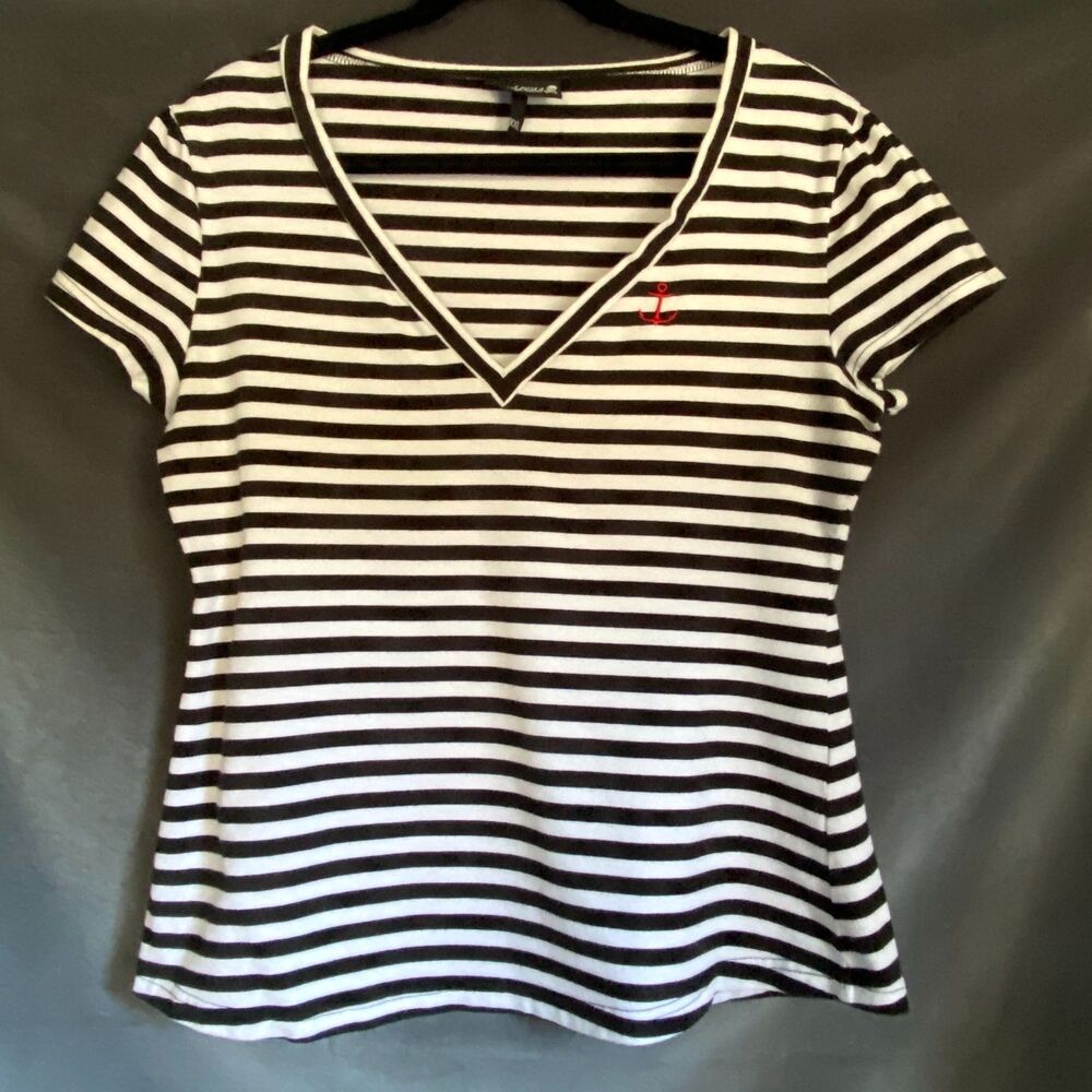 Sourpuss Nautical V-Neck T-Shirt XXL – Striped Punk Style